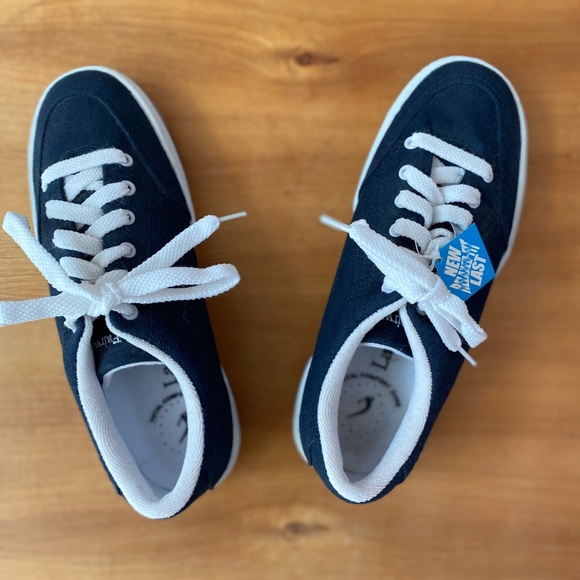 FOOTJOY  Sneaker/Golf Shoes Size 5 Never Worn - Picture 12 of 12